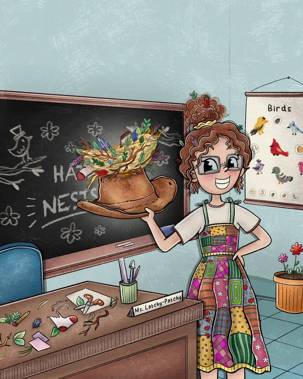 La maestra Ms. Latchy-Patchy, con anteojos y un colorido vestido de retazos, sostiene con orgullo un sombrero marrón que tiene un nido de pájaro encima. Se encuentra en su aula frente a un pizarrón con dibujos de tiza y un póster de Birds (Aves), rodeada de materiales de arte como tijeras y recortes sobre su escritorio.