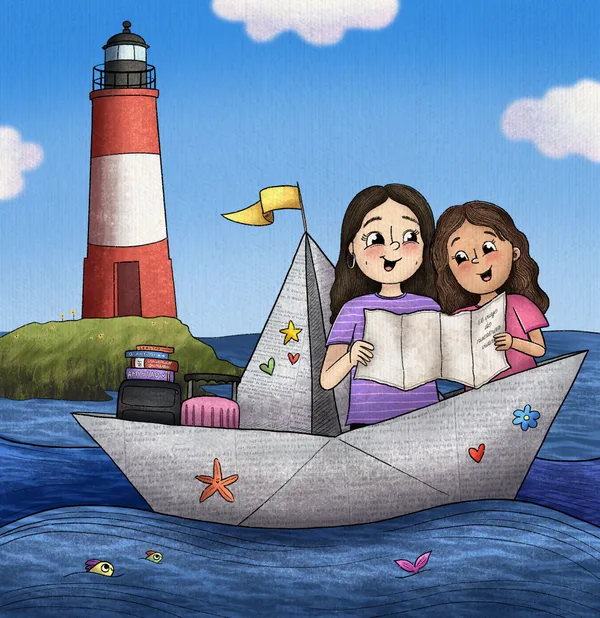 Dos niñas navegan por el mar en un gran barco de papel hecho de periódicos, decorado con corazones y una estrella de mar. Una de ellas sostiene un mapa mientras de fondo se ve un faro rojo y blanco sobre una pequeña isla verde bajo un cielo azul con nubes suaves. El barco lleva maletas y libros con palabras como Amistad y Aventura, simbolizando un viaje compartido.